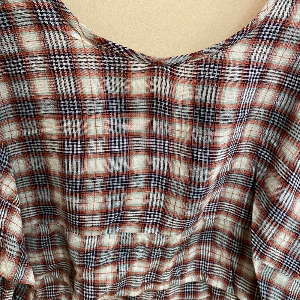 Urban Outfitters Plaid Crop Top NWOT - Picture 2 of 5